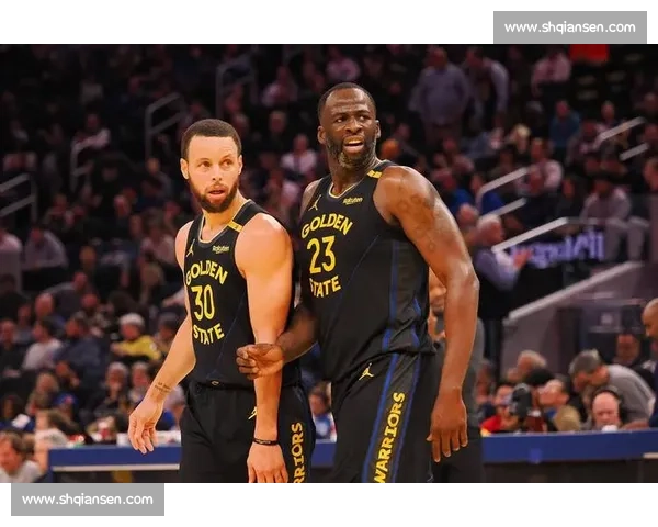 勇士对阵开拓者强强碰撞库里领衔攻防博弈看点十足季后赛卡位战一触即发 勇士对阵开拓者强强碰撞库里领衔攻防博弈看点十足季后赛卡位战一触即发