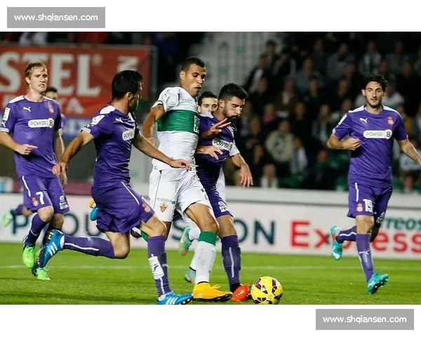 比利亚雷尔对阵锡瓦斯欧战焦点之夜战术与胜负悬念全面解析前景