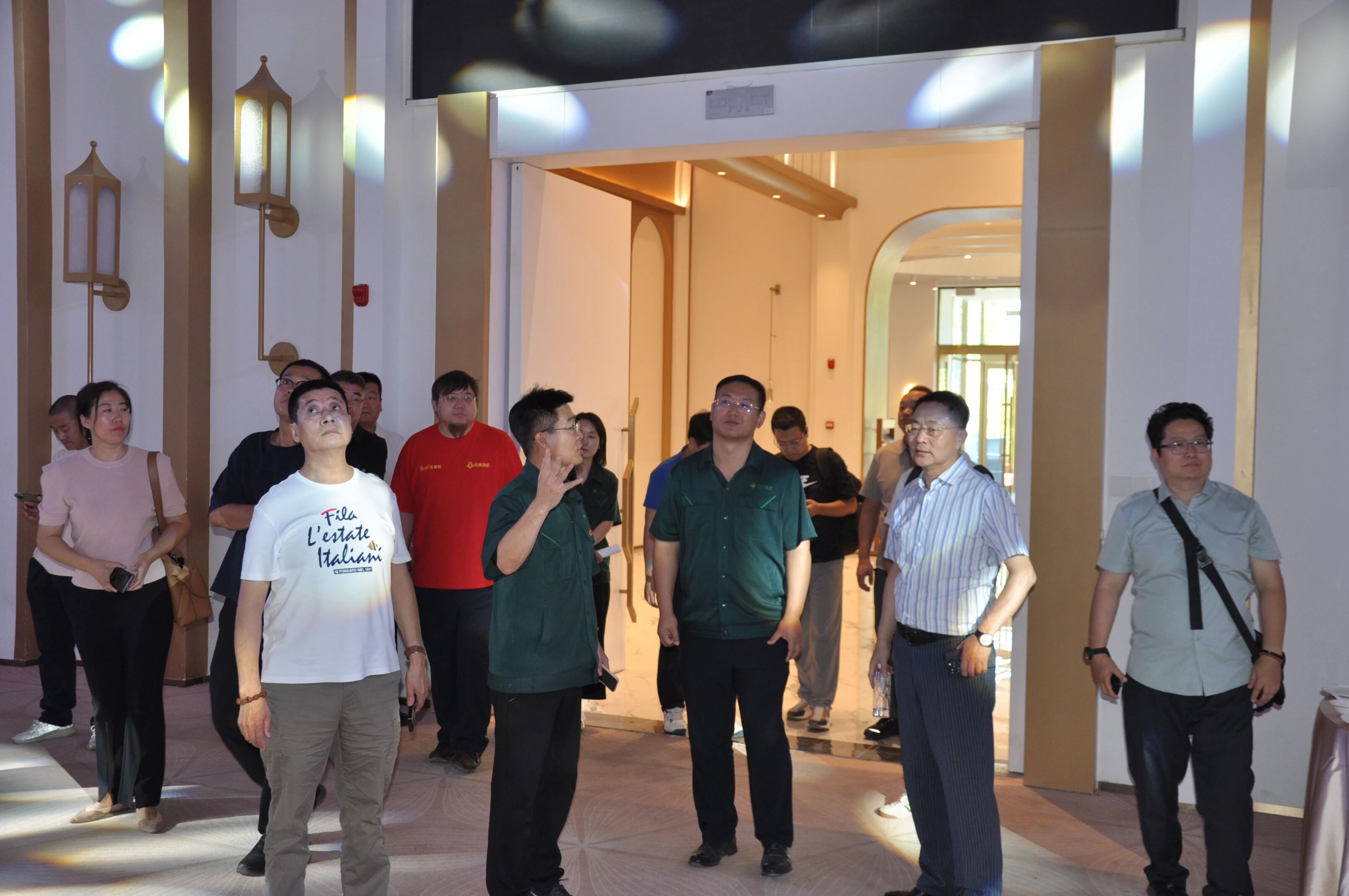 资源融合，深刻合作——大连市构筑装璜行业协会组织部门会员参观走访大连918.com建设集团(图9)