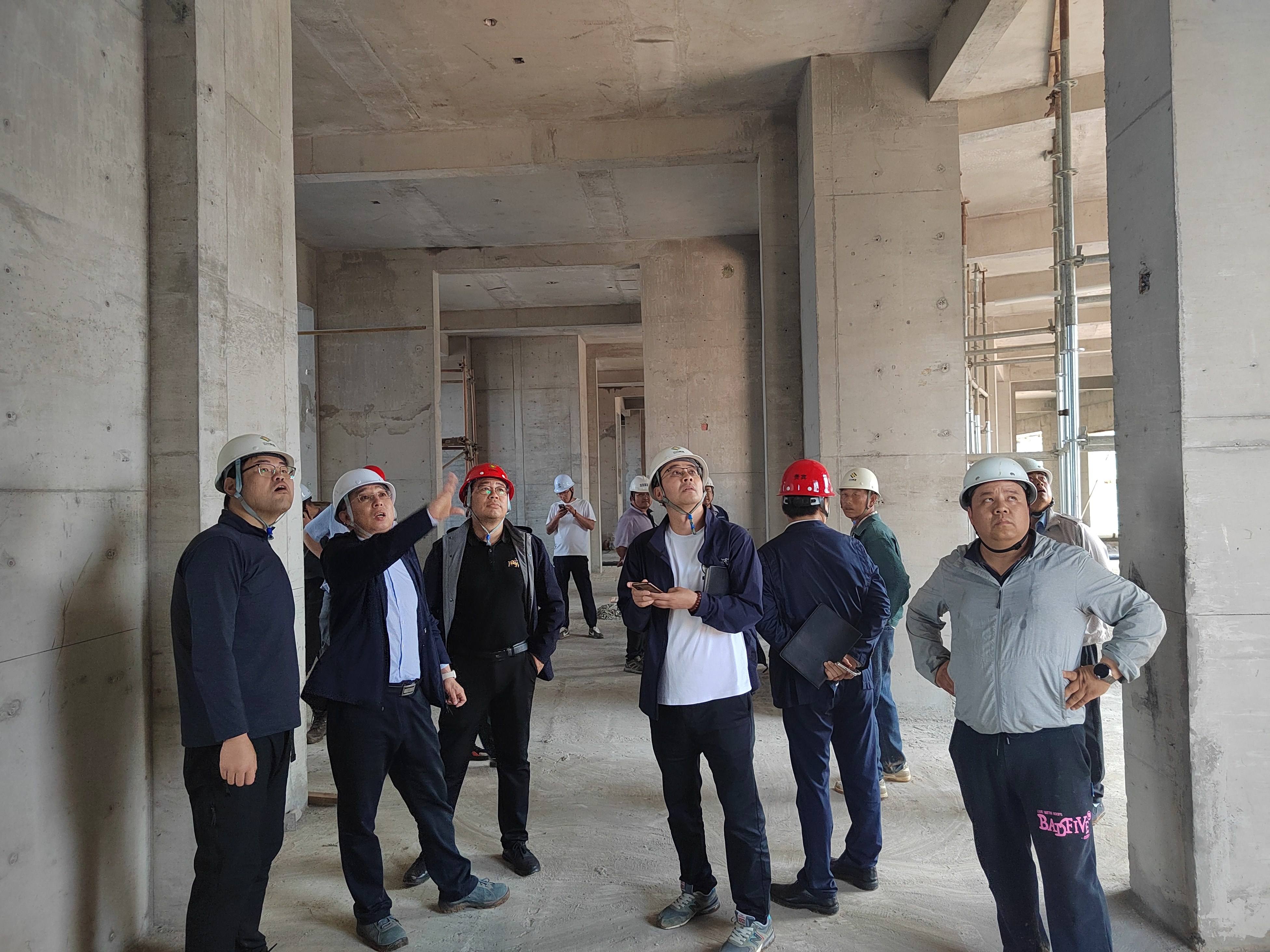 树标杆筑精品 赋能城市更新——918.com集团陆海村城改项目获评区域标杆工程(图3) 树标杆筑精品 赋能城市更新——918.com集团陆海村城改项目获评区域标杆工程(图3)