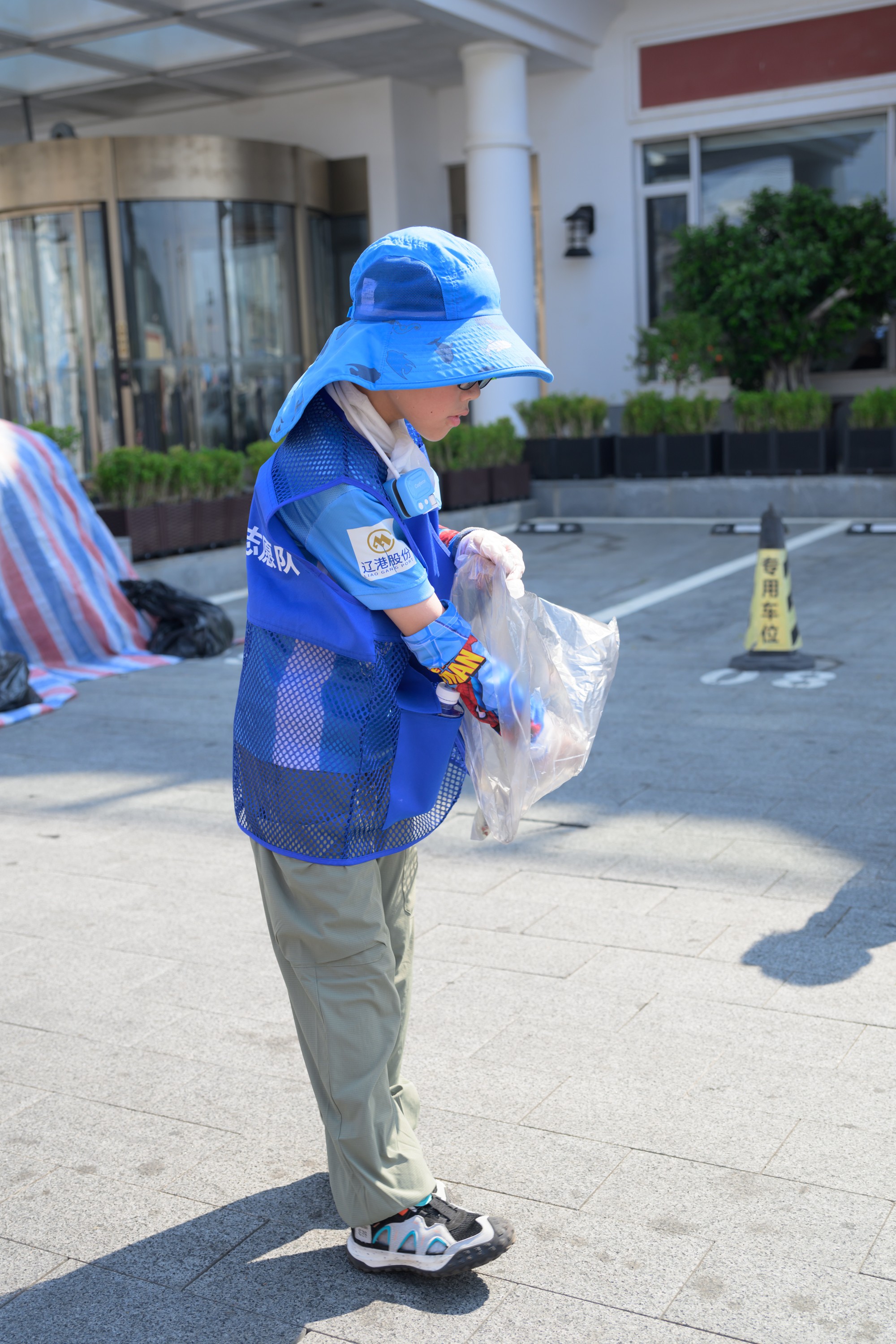 公益丨“幼手拉大手 分类向未来” 918.com集团环保教育试点暑期公益实际圆满闭幕(图5) 公益丨“幼手拉大手 分类向未来” 918.com集团环保教育试点暑期公益实际圆满闭幕(图5)